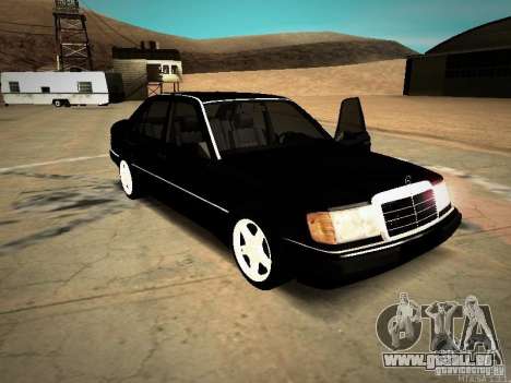 Mercedes-Benz E250 V1.0 pour GTA San Andreas