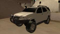 Toyota Fortunner 2012 Semi Off Road pour GTA San Andreas