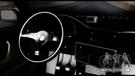 BMW M5 E28 Christmas Edition für GTA San Andreas