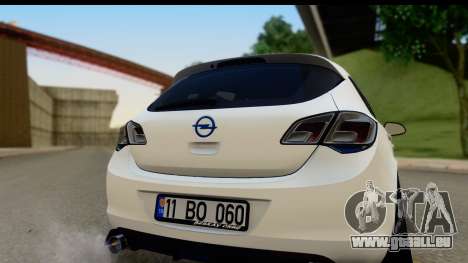 Opel Astra J pour GTA San Andreas