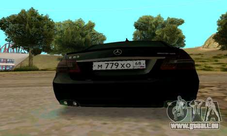 Mercedes-Benz E63 pour GTA San Andreas