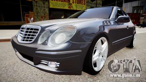 Mercedes-Benz AMG E320 W211 pour GTA 4