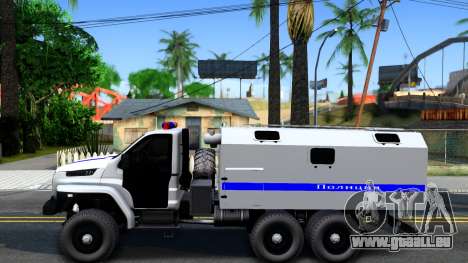 De l'oural à CÔTÉ de la Police pour GTA San Andreas