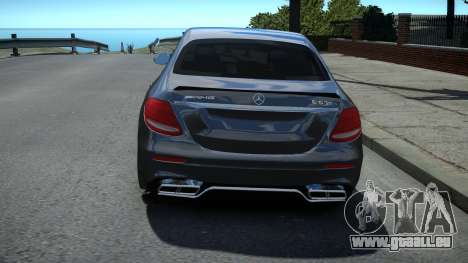 Mercedes-Benz E63 W213 AMG pour GTA 4