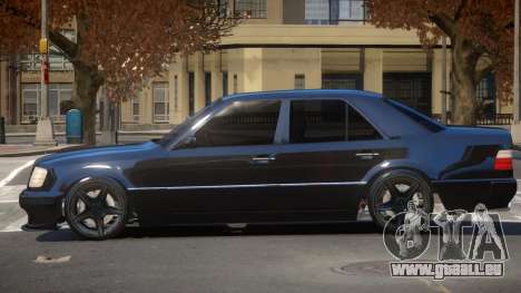 Mercedes Benz E500 Tuned pour GTA 4