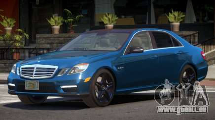 Mercedes Benz E63 V1.1 pour GTA 4