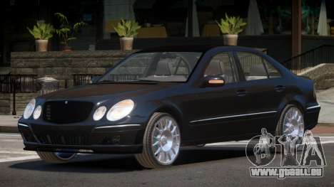 Mercedes Benz E55 V2.1 pour GTA 4