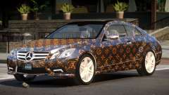 Mercedes Benz E500 LT PJ2 pour GTA 4