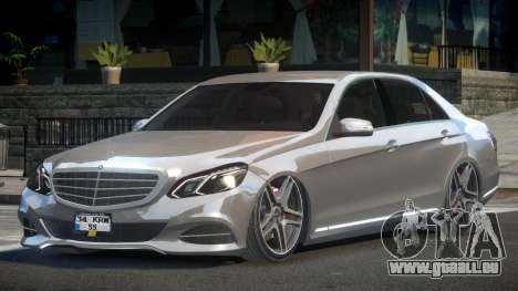 Mercedes-Benz E63 GS V1.1 pour GTA 4