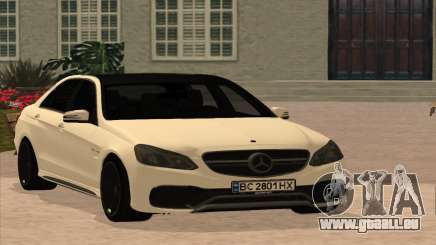 Mercedes-Benz E63 AMG 4matic White pour GTA San Andreas