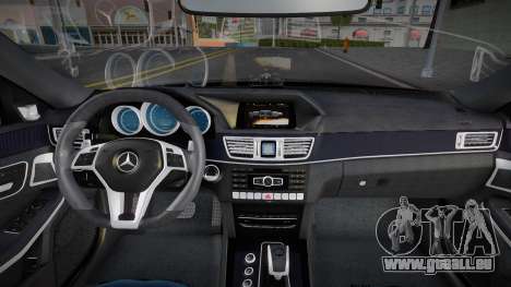 Mercedes-Benz W212 (Vanilla) pour GTA San Andreas