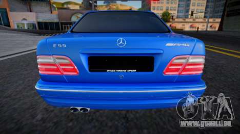 Mercedes-Benz E55 AMG (Oper) pour GTA San Andreas