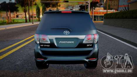 Toyota Fortuner 2012 pour GTA San Andreas