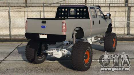 Ford F-350 Crew Cab Silver Chalice